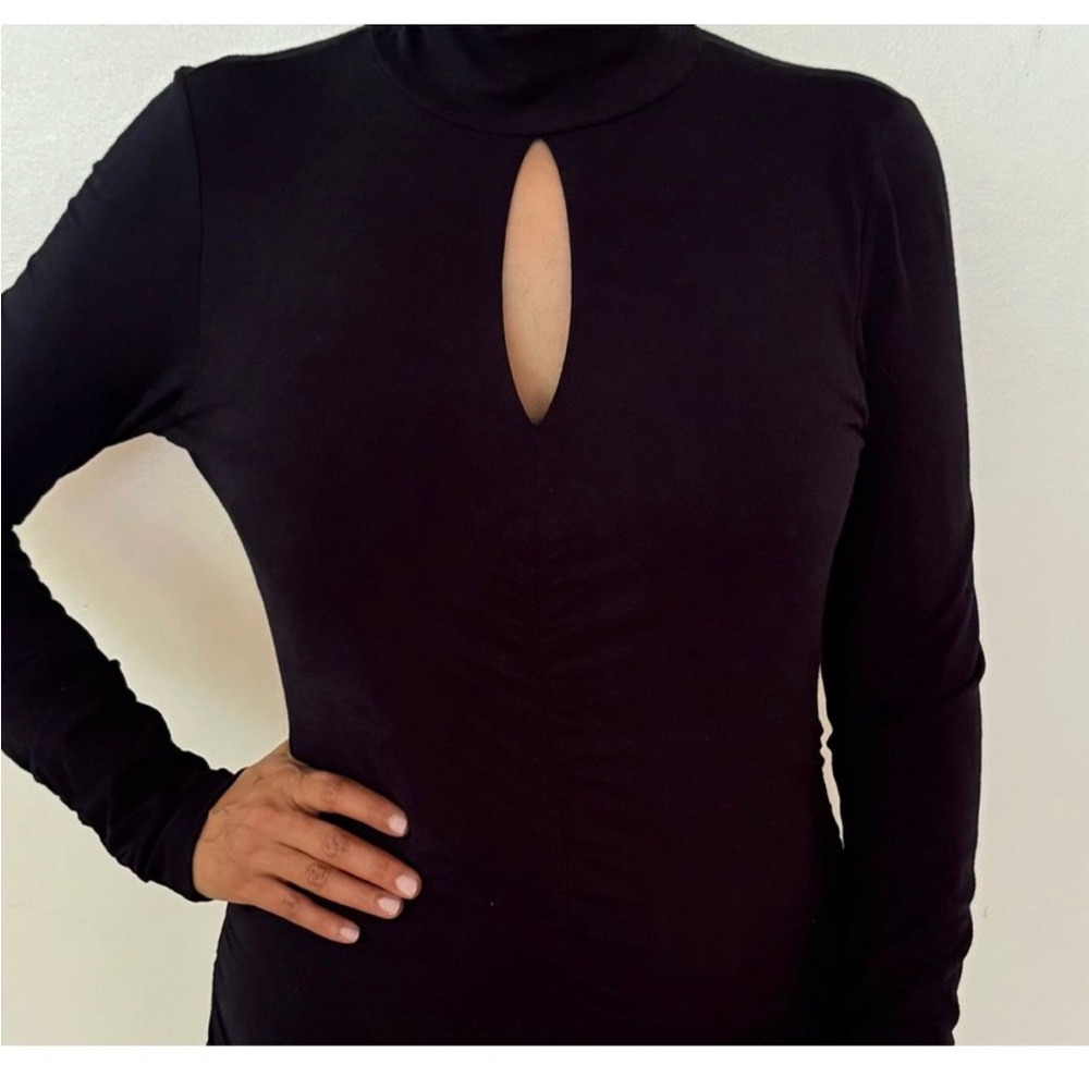 Navy Long Sleeve Keyhole Top